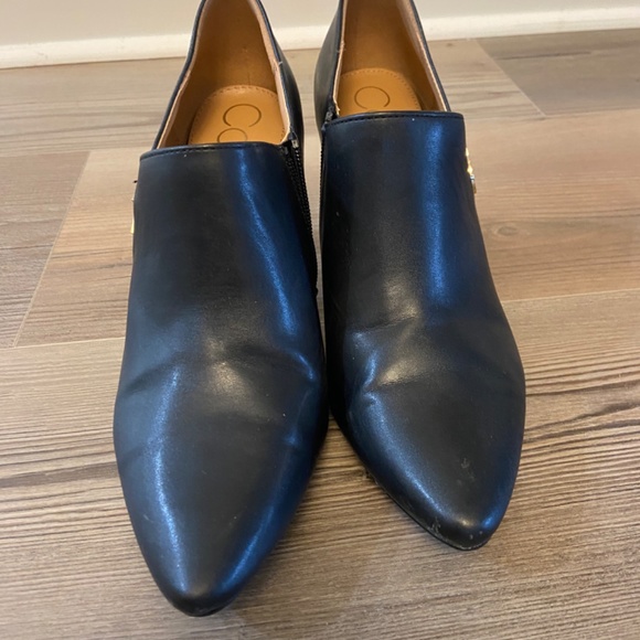 Calvin Klein Jeannavie Ankle Bootie Black Size 10 - Picture 3 of 4